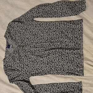 Girl's Old Navy blouse